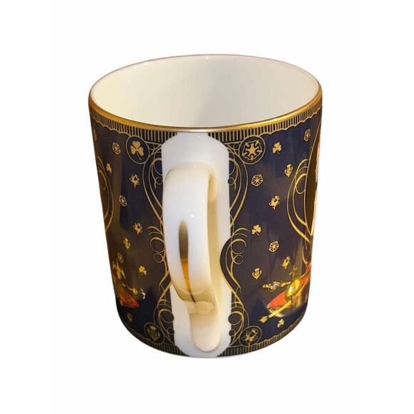 Halcyon Days Queen Elizabeth The Longest Reigning Monarch China Bone Mug NEW - Picture 4 of 6